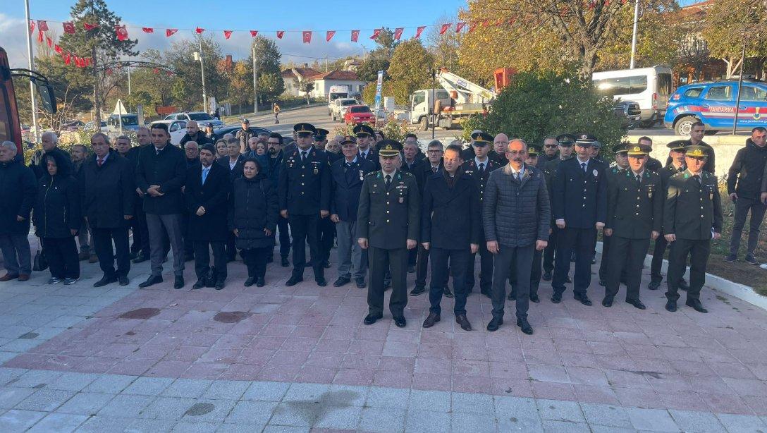 ULU ÖNDERİMİZ GAZİ MUSTAFA KEMAL ATATÜRK'ÜN EBEDİYETE İRTİHALİNİN 86. YIL DÖNÜMÜ SEBEBİYLE ÇELENK SUNMA TÖRENİ DÜZENLENDİ.